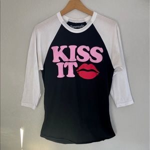 Kiss It 3/4 Sleeve Shirt